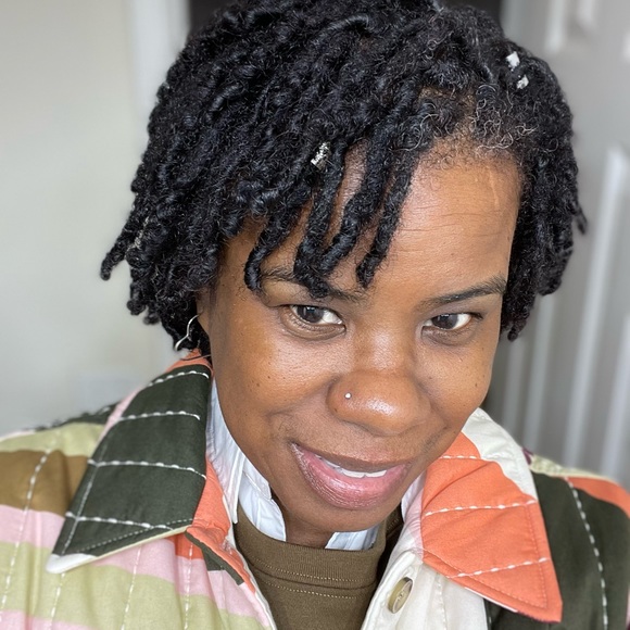 Meet your Posher, Wanda - Picture 2 of 6